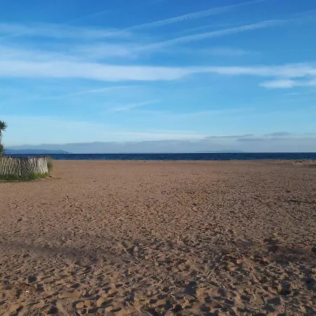 Les Lilas アパート イエール